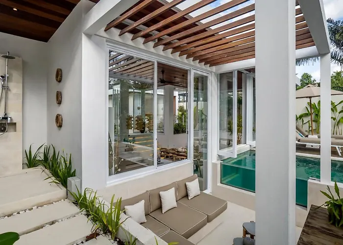 June By Balisuperhost *